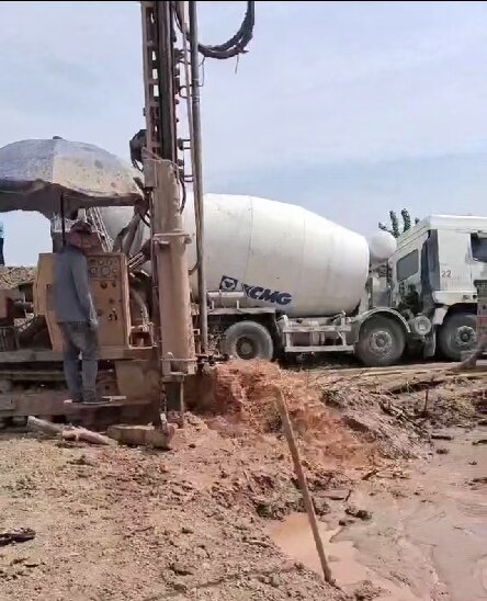 鸠江区岩石井施工